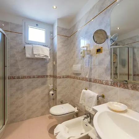 Hotel 4 Stagioni Sensus Spa 3*